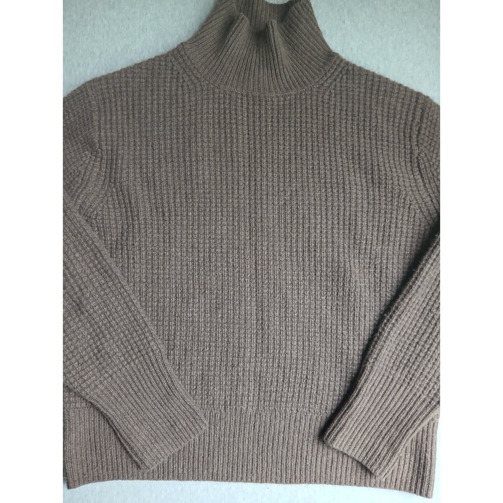 White Warren Cashmere Sweater Medium Waffle Knit Pullover Turtleneck Cozy Luxury - Picture 2 of 13